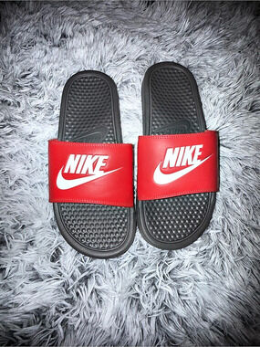Nike Benassi JDI Slide Sandals Red & Black US 7